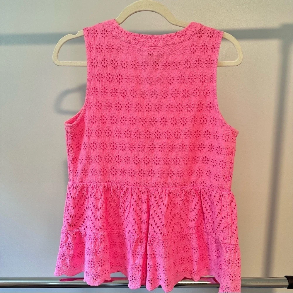 Vineyard Vines Woman's Pink Eyelet Top Tiered Coquette Girl Beach Feminine Sz XS